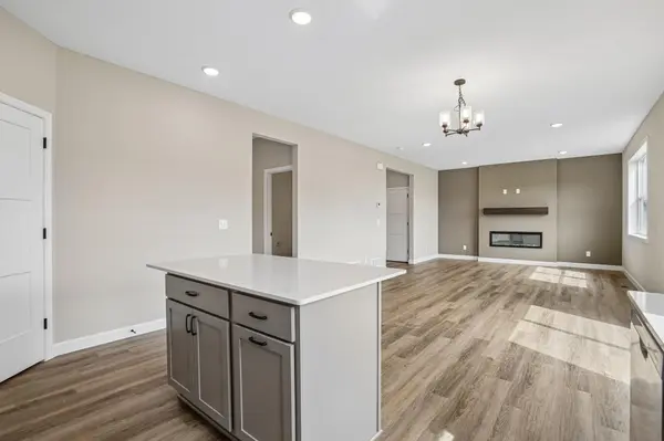 849 Walnut Grove LN, Hanover, MN 55341