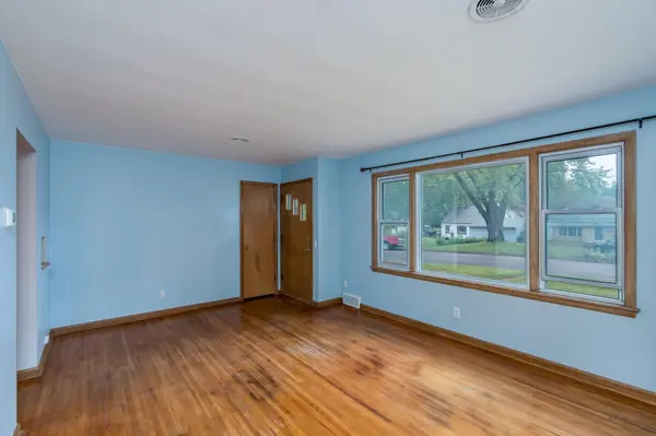 13 Southview DR, Mankato, MN 56001