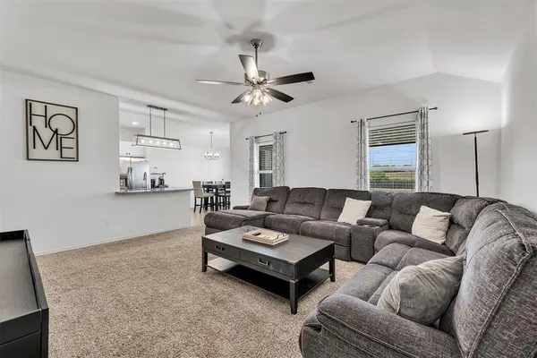 1938 Eli AVE, Tuttle, OK 73089