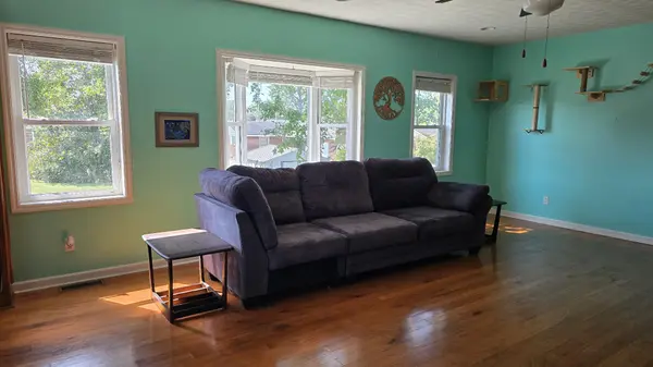 722 Jefferson Ave #E, Carthage, TN 37030