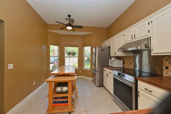 127 Pleasant Ln, White House, TN 37188