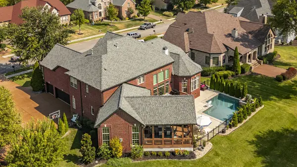 1248 Chloe Dr, Gallatin, TN 37066