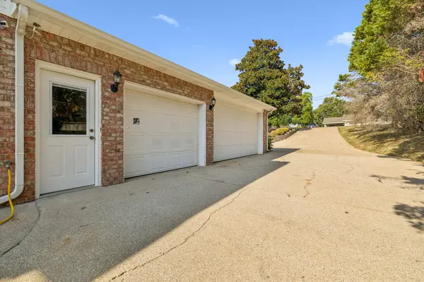 339 Lakeview Cir, Mount Juliet, TN 37122