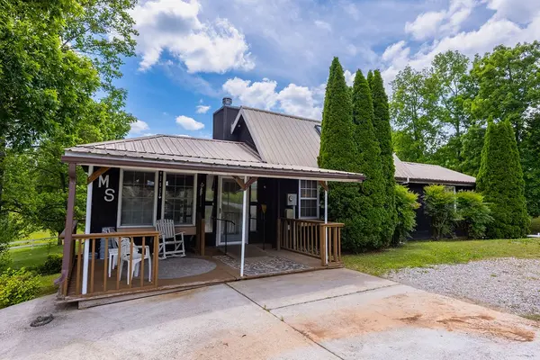 5330 Sparta Hwy, Rock Island, TN 38581