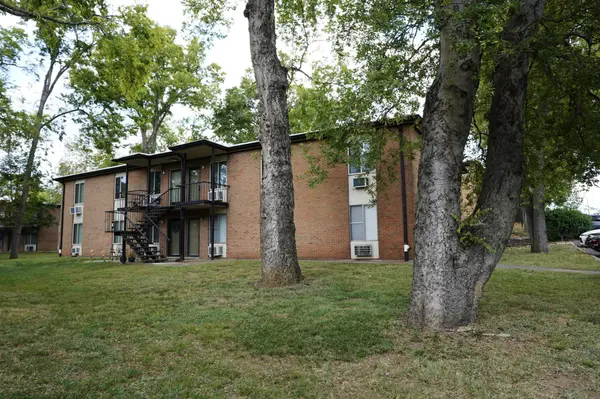 2601 Hillsboro Pike #N8, Nashville, TN 37212