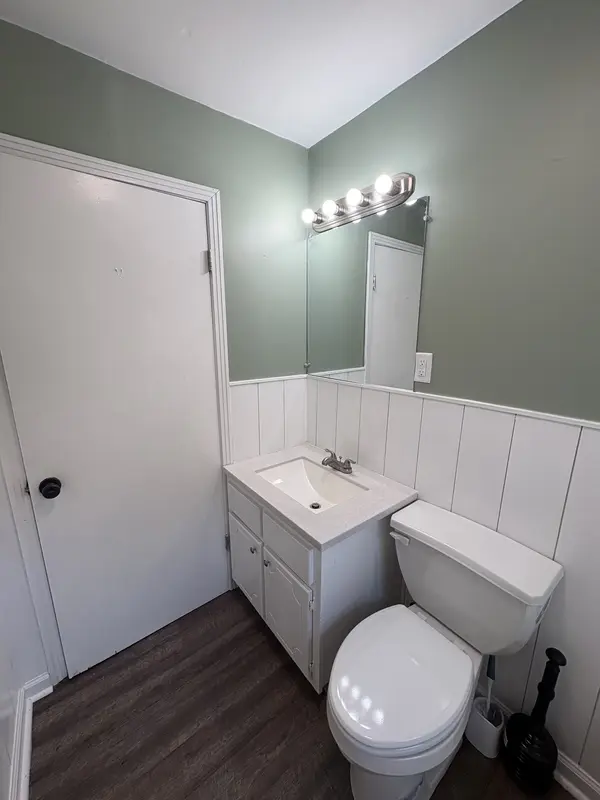 526 9th St, Clarksville, TN 37040