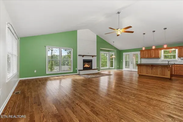 272 Woodhaven Drive, Vonore, TN 37885