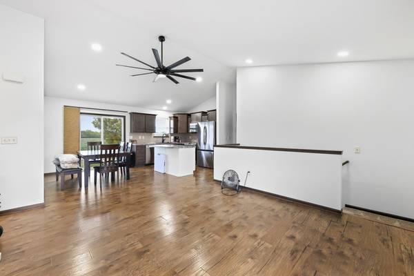 1817 N Kentucky Ln, Wichita, KS 67235