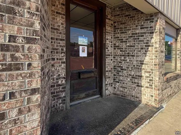 111 W Santa Fe, Burlingame, KS 66413