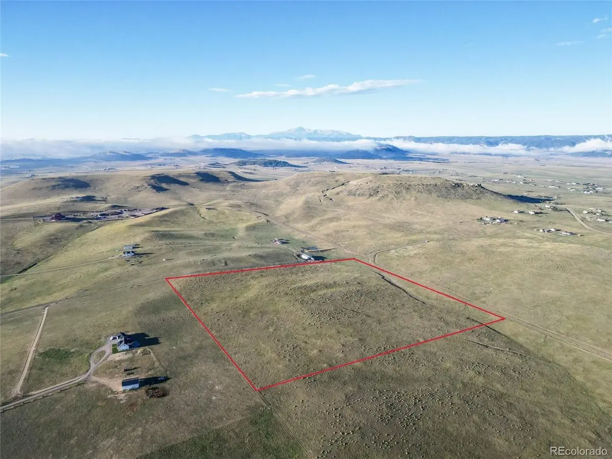 4 Twin Bluffs Road, Larkspur, CO 80118