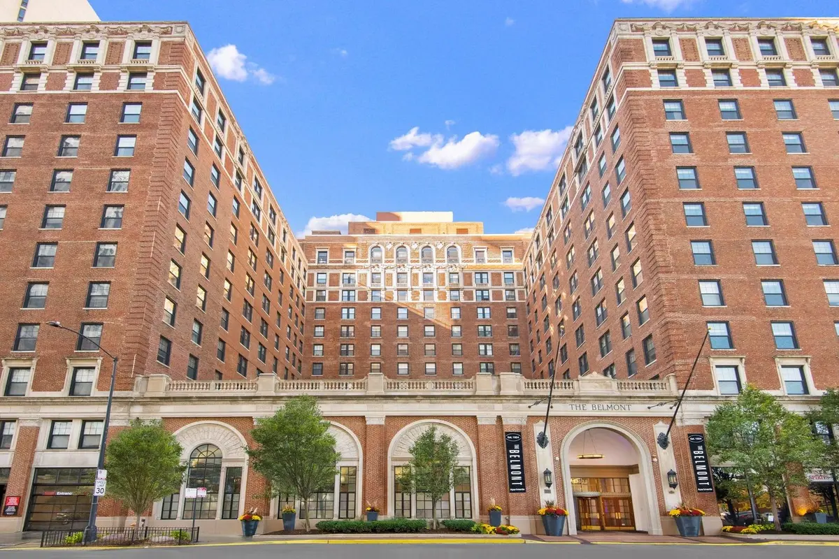 3170 N Sheridan RD #719, Chicago, IL 60657