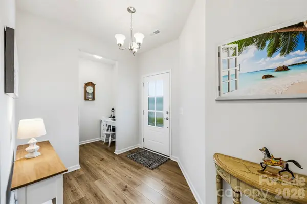 1734 Otter Perch LN, Fort Mill, SC 29715