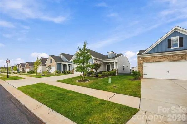 1734 Otter Perch LN, Fort Mill, SC 29715