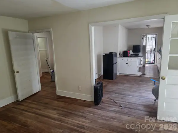 123 Larchwood DR, Columbia, SC 29203