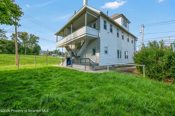 6-8 Greenridge ST, Scranton, PA 18509