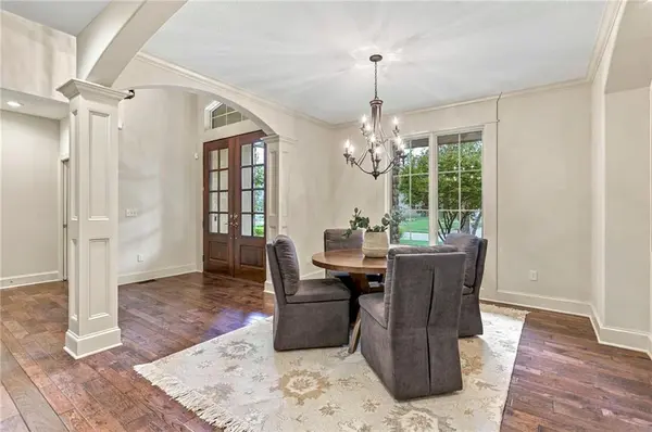 16250 Canterbury RD, Overland Park, KS 66085