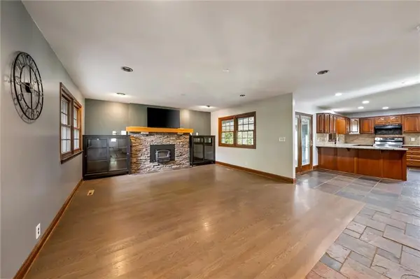 24540 Mission Belleview RD, Louisburg, KS 66053