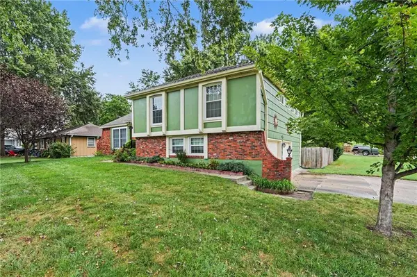 1613 Todd ST, Platte City, MO 64079