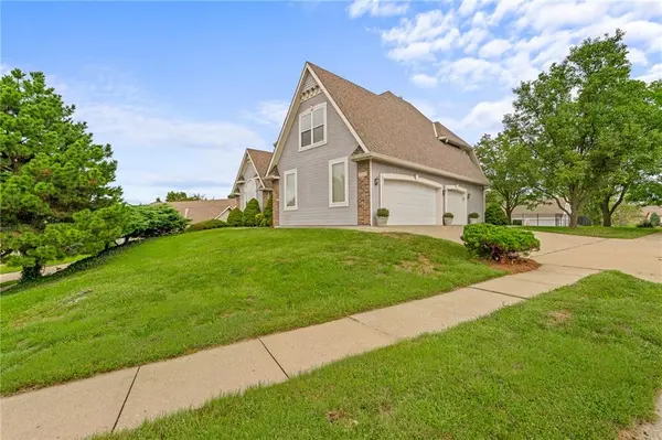 9110 NW 86TH ST, Kansas City, MO 64153