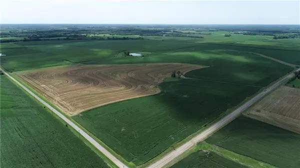 Tract 1 Mooney Creek RD, Winchester, KS 66097