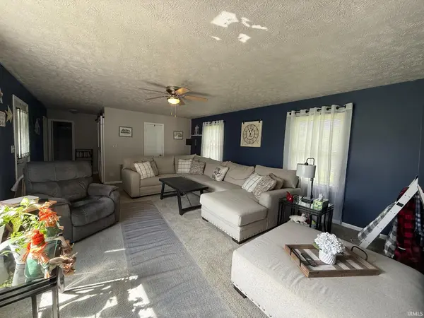 206 E Delaware ST, Medaryville, IN 47957