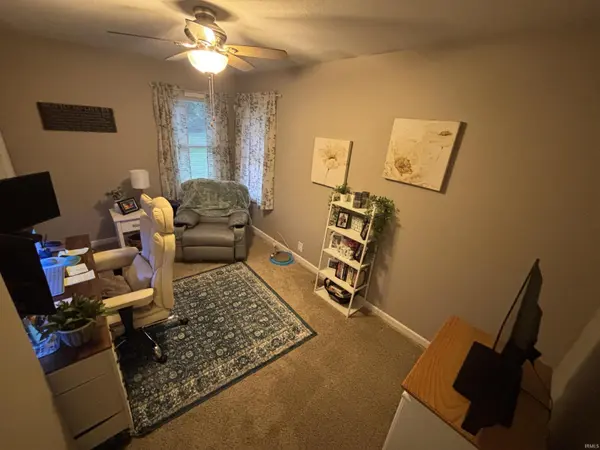 105 William ST, Vincennes, IN 47591