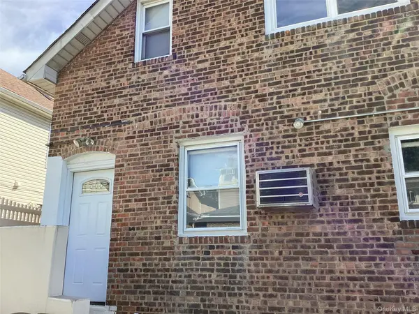 6125 185th ST, Fresh Meadows, NY 11365