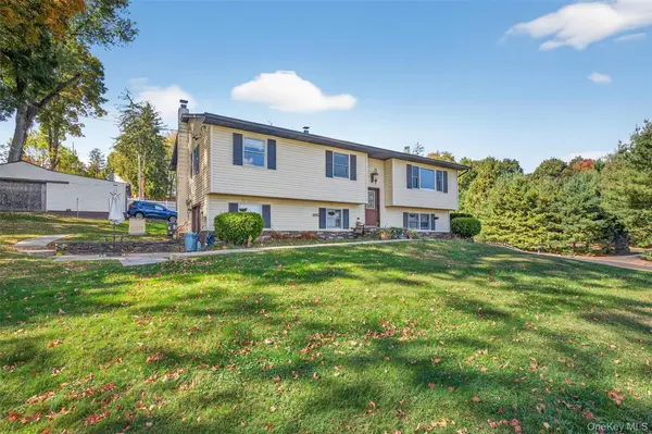 7 Mount Rose RD, Marlboro, NY 12542