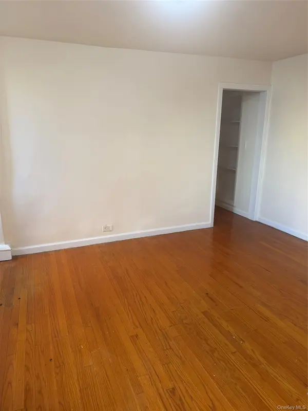 11 Lawrence ST #1B, Yonkers, NY 10705