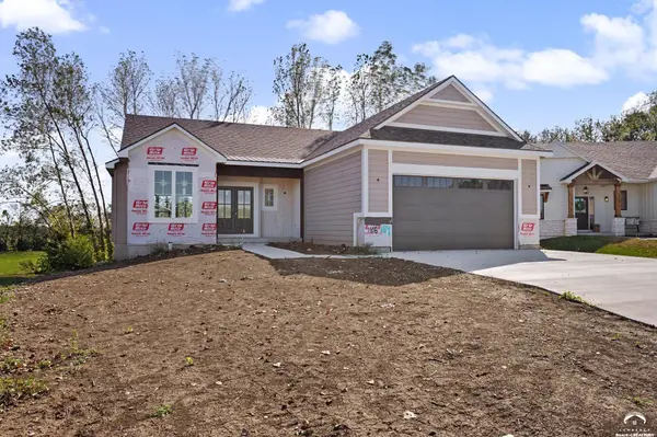 1146 Bluestem CIR, Baldwin City, KS 66006