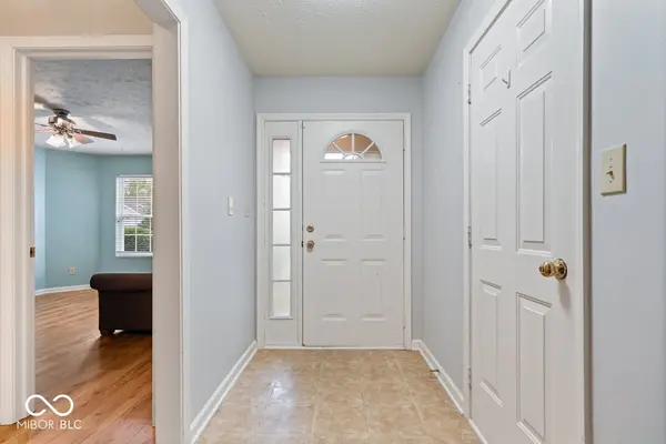 8140 Burnett BLVD, Avon, IN 46123
