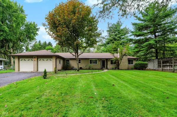 8824 Crestview DR, Indianapolis, IN 46240