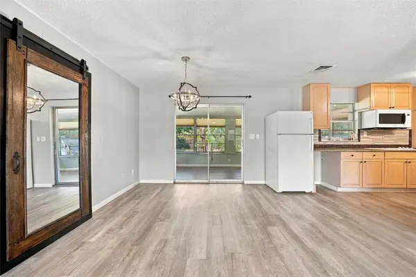 3036 SHAMROCK DR, Venice, FL 34293