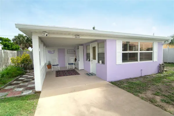 121 LAURIE DR, Ormond Beach, FL 32176