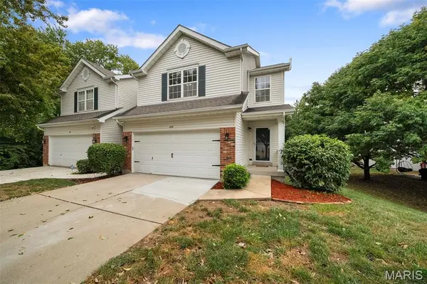 209 Waterside Crossing CT, St Peters, MO 63376