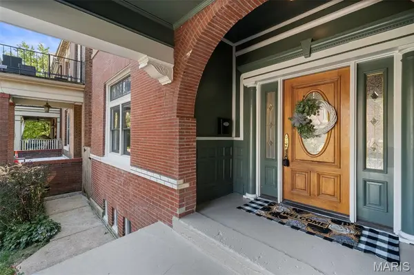 4206 Cleveland AVE, St Louis, MO 63110