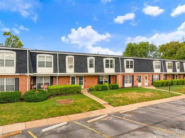 1726 Mayenne CT, St Louis, MO 63125