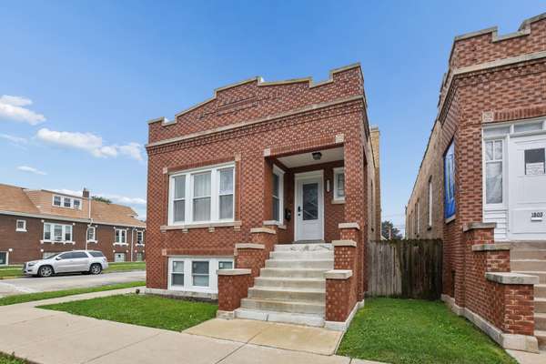 1801 S 58th AVE, Cicero, IL 60804