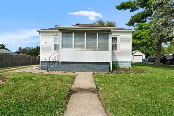 2629 39th AVE, Moline, IL 61265