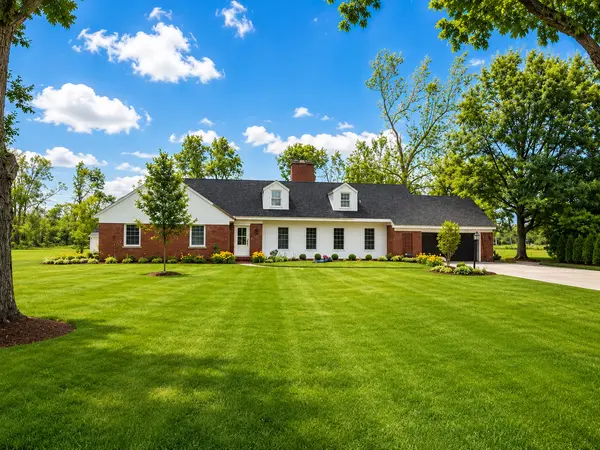 5 Marquette LN, Kankakee, IL 60901