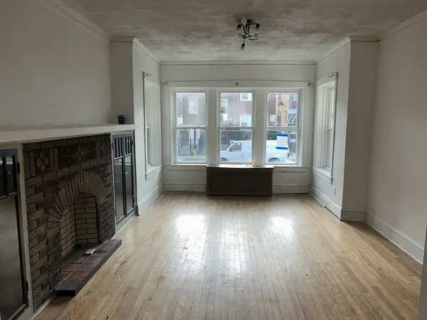 6637 S Rhodes AVE, Chicago, IL 60637