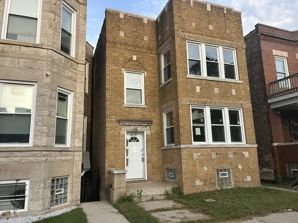 6637 S Rhodes AVE, Chicago, IL 60637