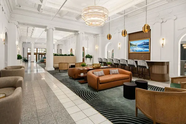 3170 N Sheridan RD #826, Chicago, IL 60657
