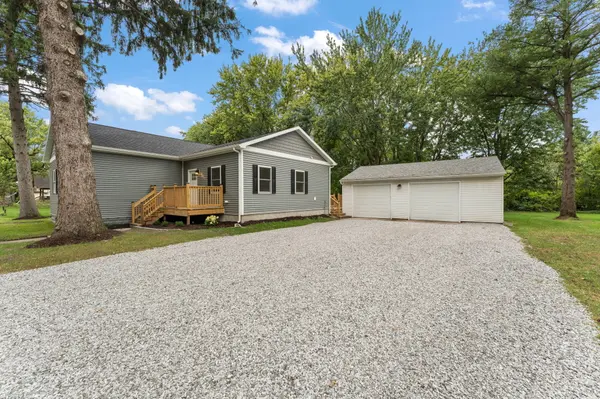 305 N Illinois ST, Wanatah, IN 46390
