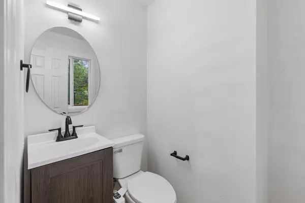 5952 Independence AVE N, New Hope, MN 55428