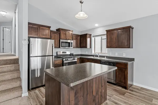 825 Highview LOOP SE, Pine City, MN 55063