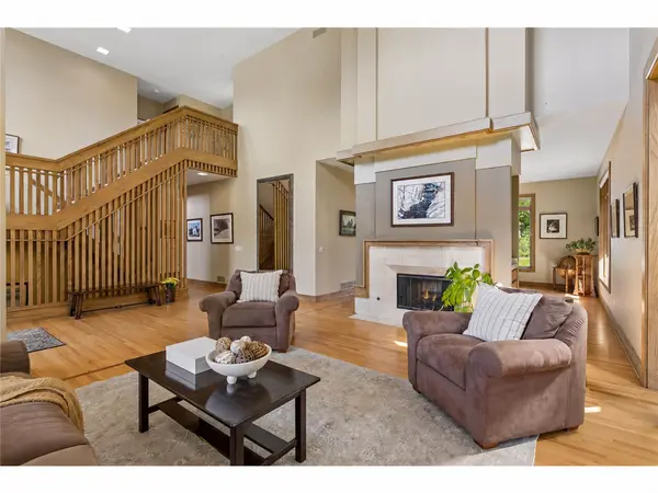 28010 Boulder Bridge DR, Excelsior, MN 55331