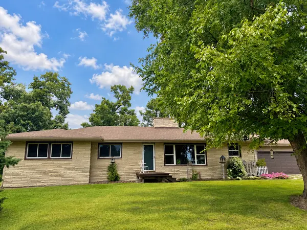 65176 120th AVE, Claremont, MN 55924