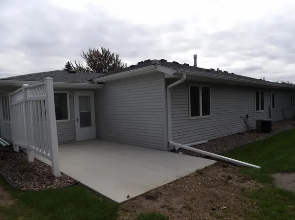2004 16th ST SW, Austin, MN 55912