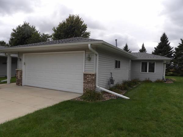 2004 16th ST SW, Austin, MN 55912
